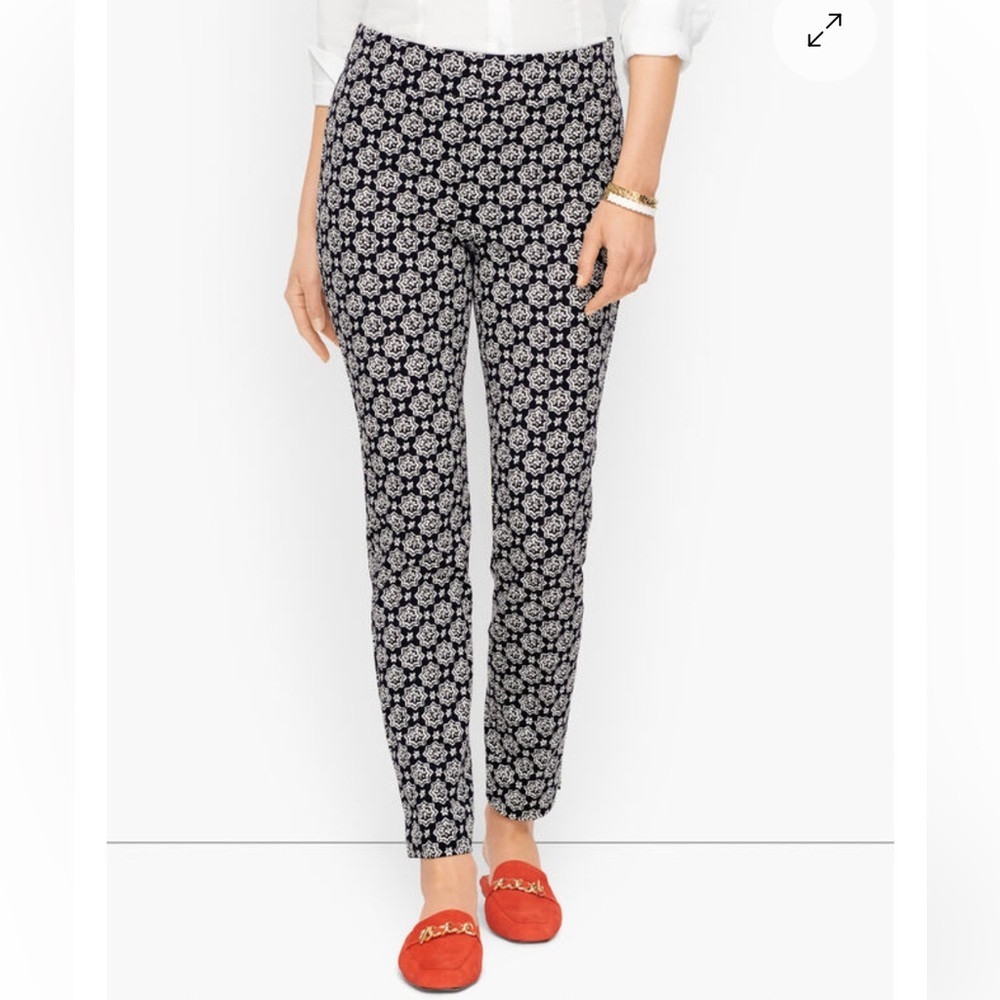 Talbots Chatham Ankle Pants - Black & White Sz 10 petite NWT
